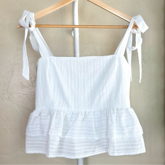 Lost + Wander Peplum Tank Top Size Medium in White with Ruffle Tiers - Picture 1 of 7